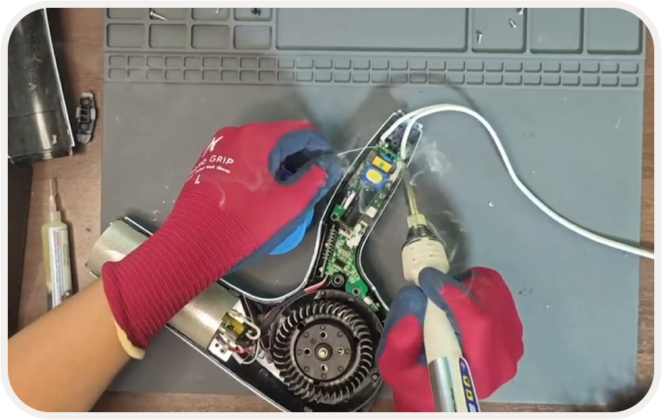 製品到着後、内容を確認し作業を開始します